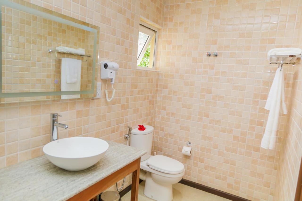 Jonc D'Or Villa Self Catering La Digue Exterior photo